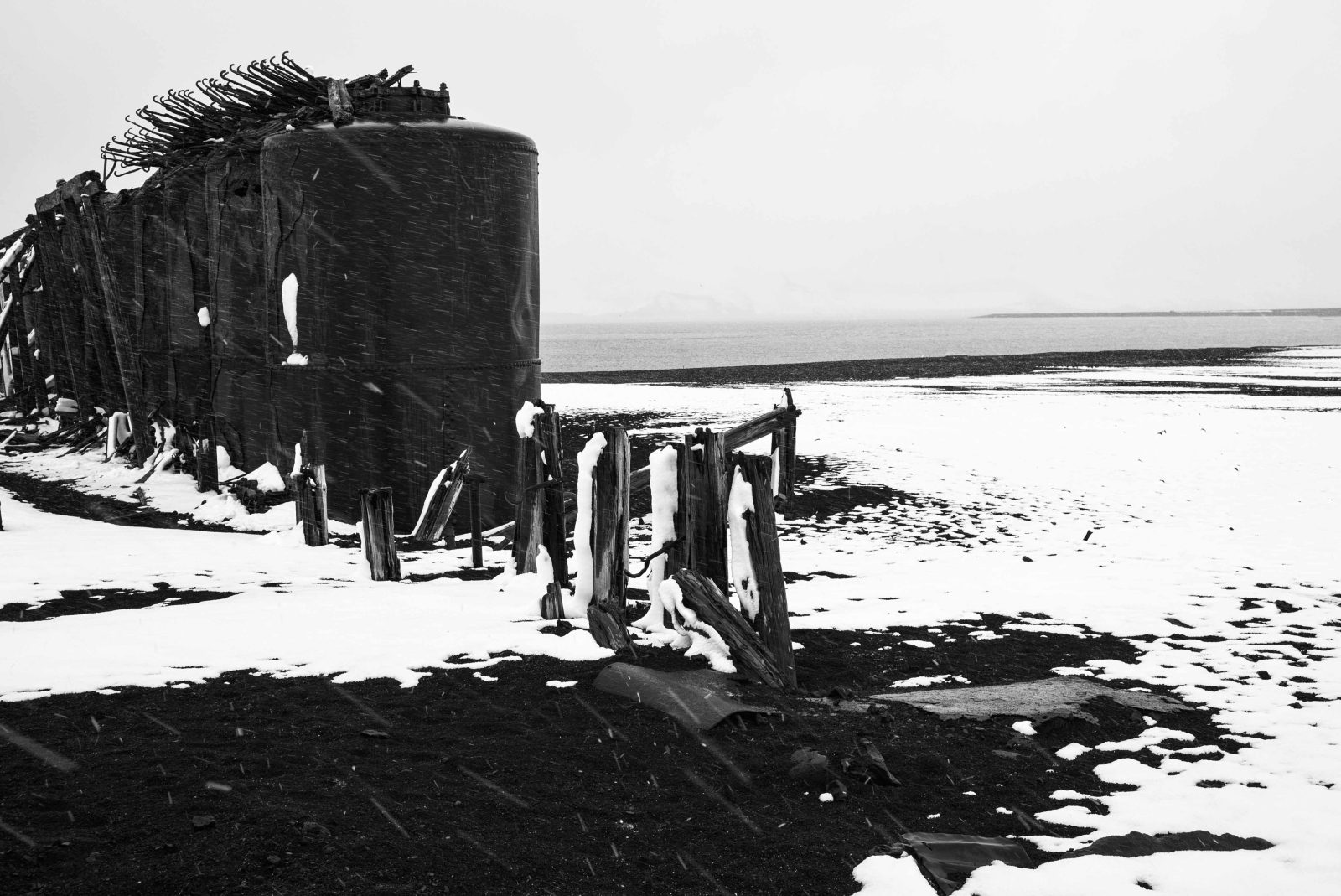 Desception Island 7